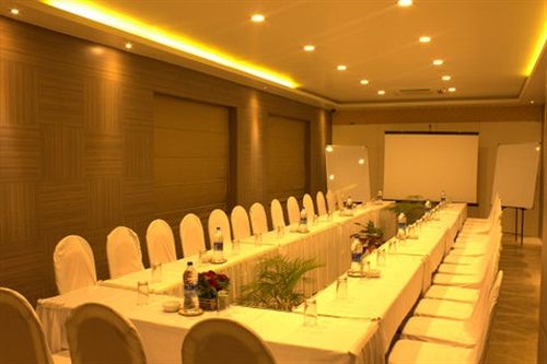 Hotel Madhav International 14