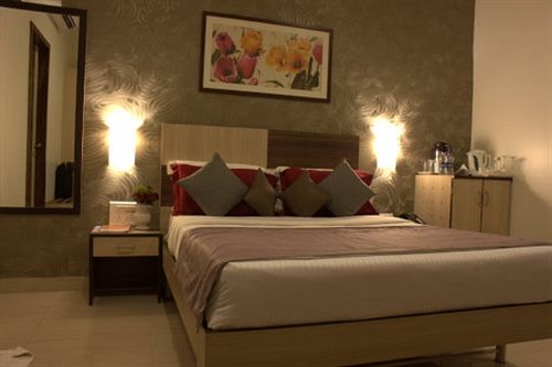 Hotel Madhav International 15