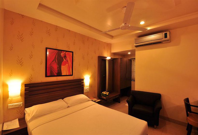 Hotel Madhav International 4