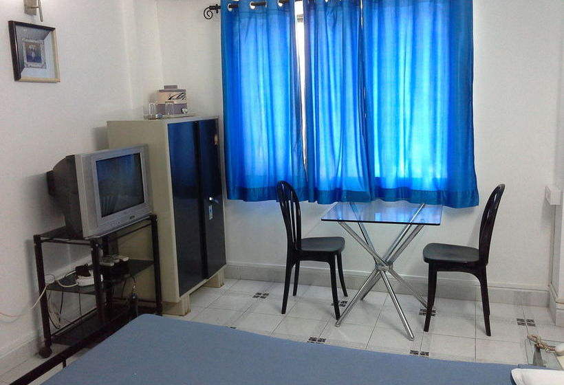 Siesta Springs Service Apartments 13