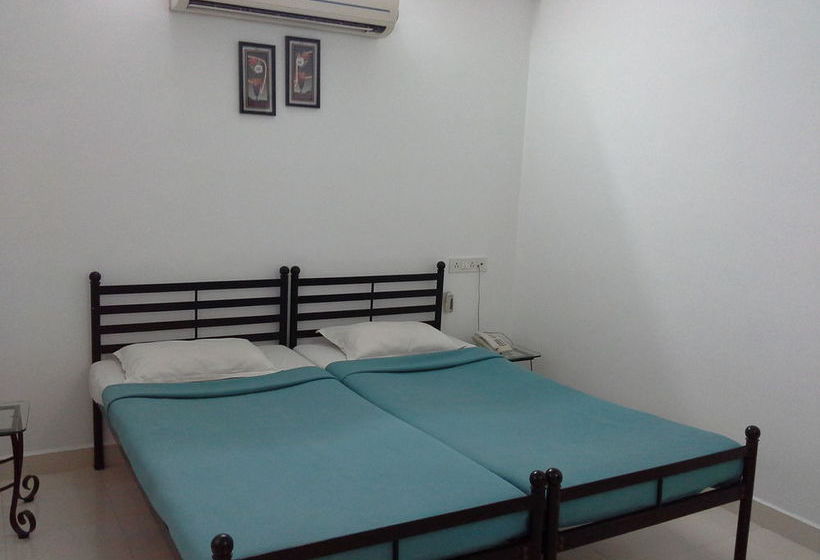 Siesta Springs Service Apartments 5