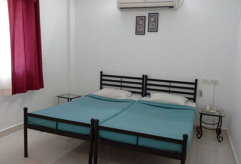 Siesta Springs Service Apartments 7