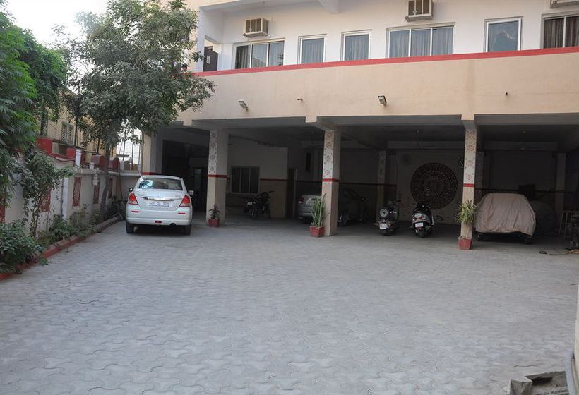 Hotel Gorbandh 7