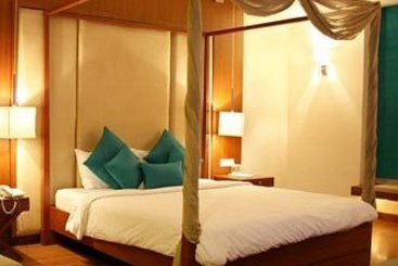 Hotel Taj Tristar 10