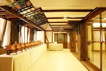 Hotel Taj Tristar 16