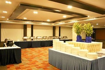 Hotel Taj Tristar 18