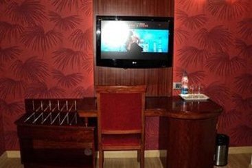 Hotel Confident Propus 3