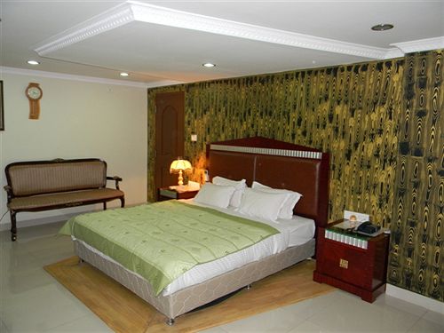 Hotel Sri Harsha Residency 8