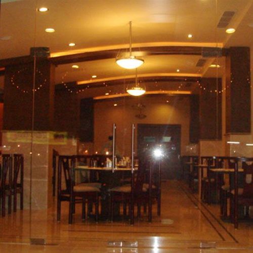 Hotel Central Tower 10