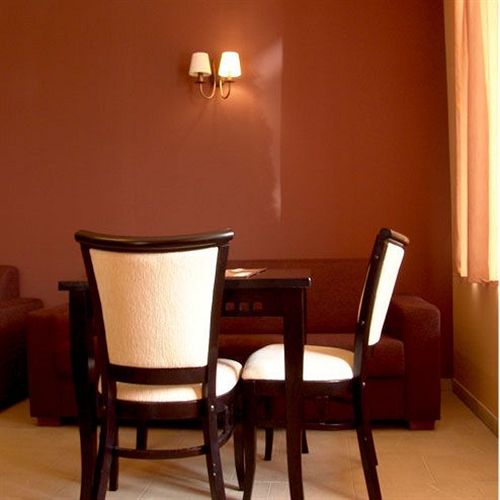 Hotel Central Tower 11