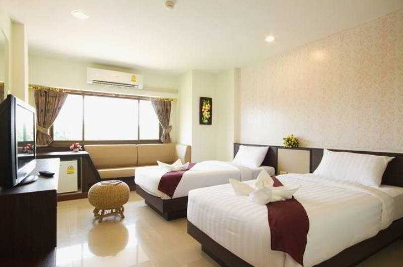 Hotel Phanomrungpuri 5