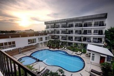 Hotel Bs Premier Airport