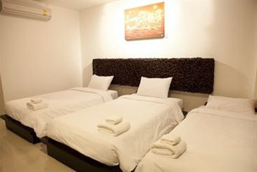 Hotel Bs Premier Airport 11