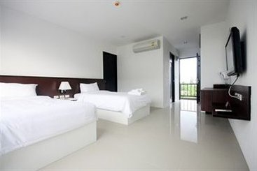 Hotel Bs Premier Airport 12