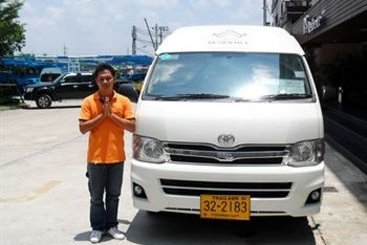 Hotel Bs Premier Airport 2