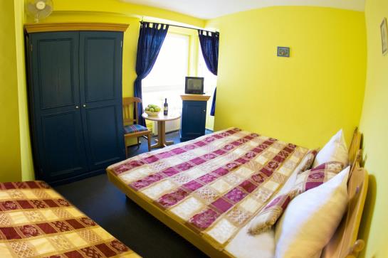 Hotel Pension Rehberge 8