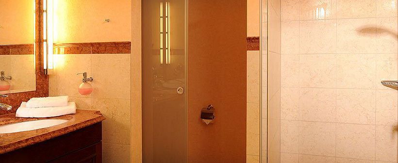 Hotel Vier Jahreszeiten 16