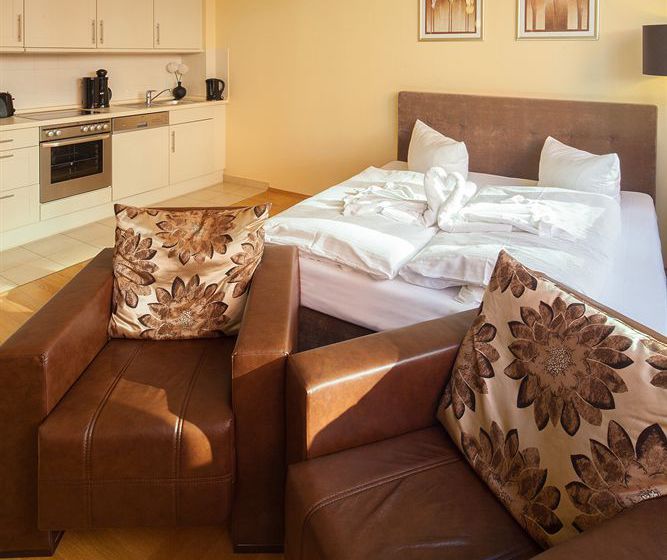 Amc Apartments Bundesallee 1