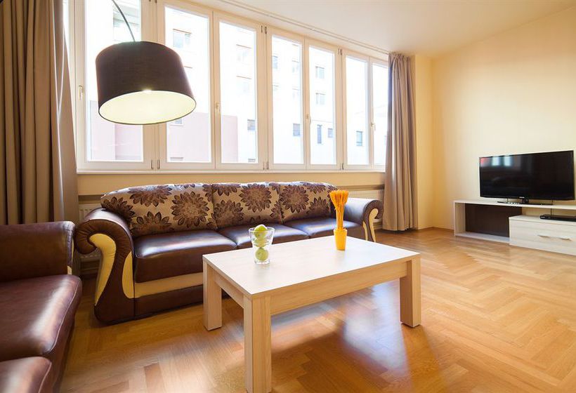 Amc Apartments Bundesallee 13