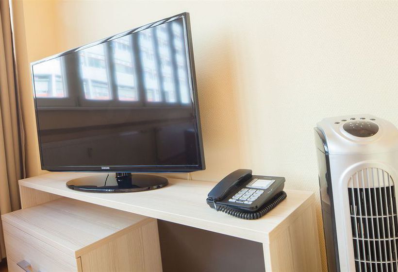 Amc Apartments Bundesallee 18