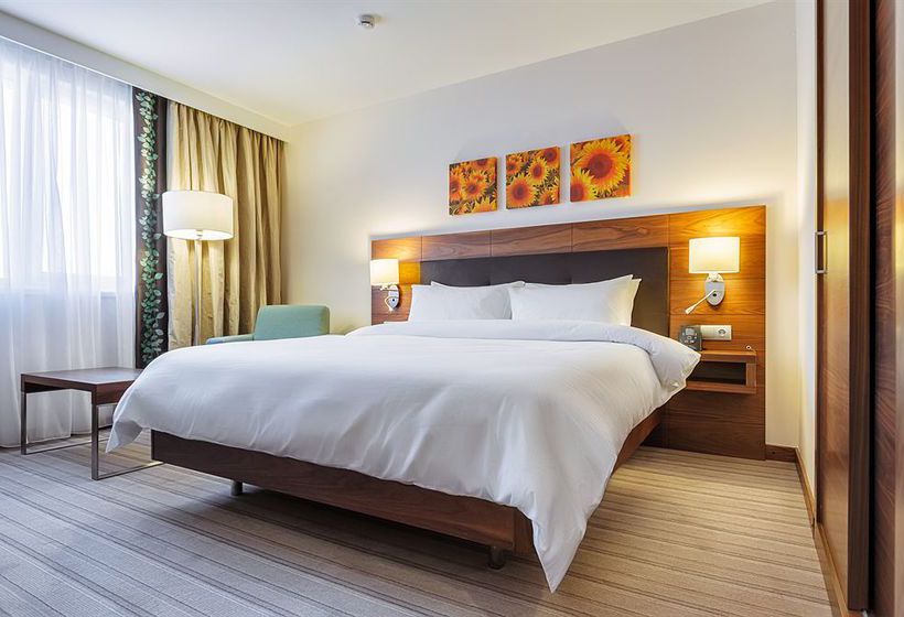 Hotel Hilton Garden Inn Krasnodar 11