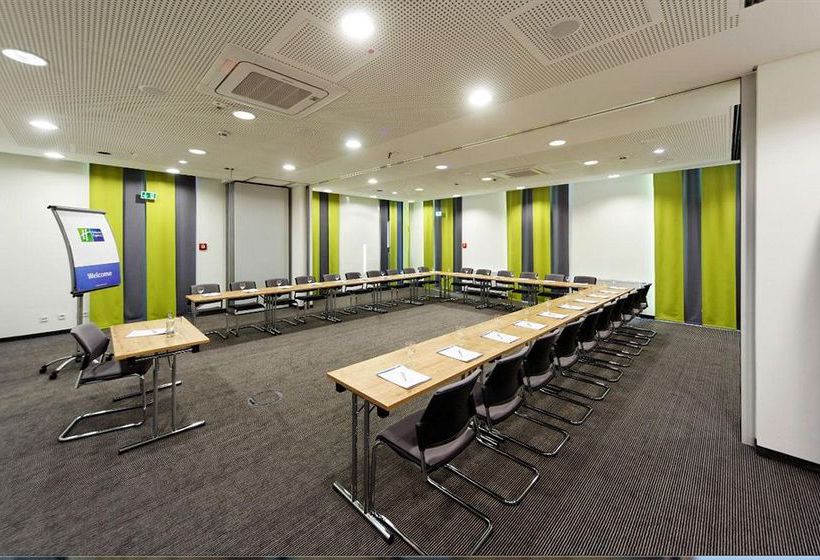 Hotel Holiday Inn Express Augsburg