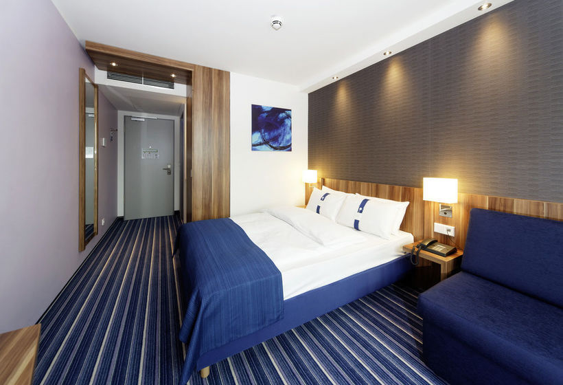 Hotel Holiday Inn Express Augsburg 13