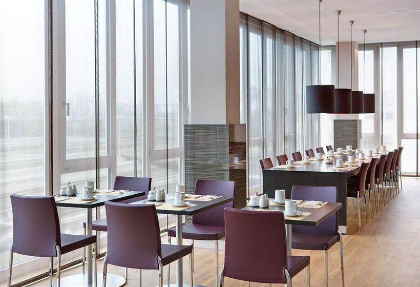 InterCityHotel Darmstadt 3