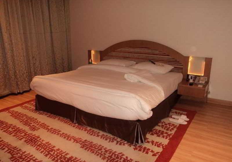 Radisson Blu Hotel Haridwar 3