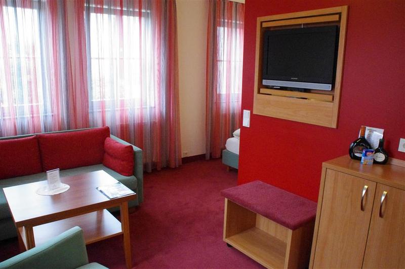 Weisses Lamm Hotel & Restaurant 1