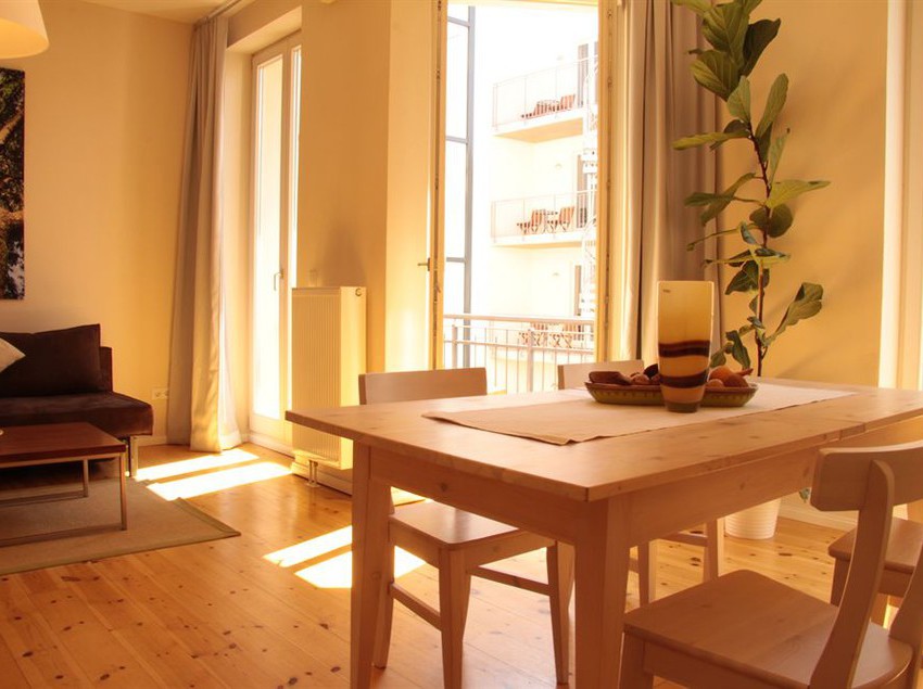 Schoenhouse Apartments 4