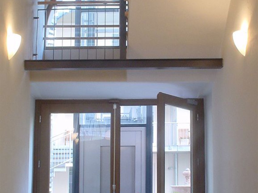 Schoenhouse Apartments 5