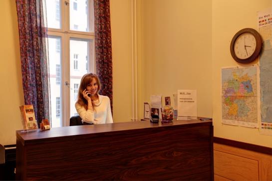 Hotel Pension Bernstein 8