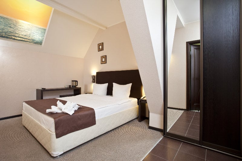 Hotel Inside Transit 2