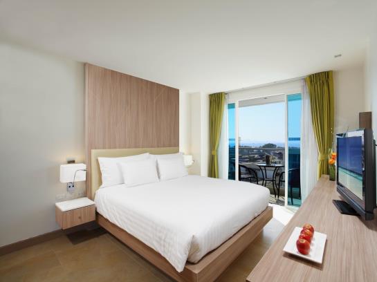 Hotel Centara Pattaya 4