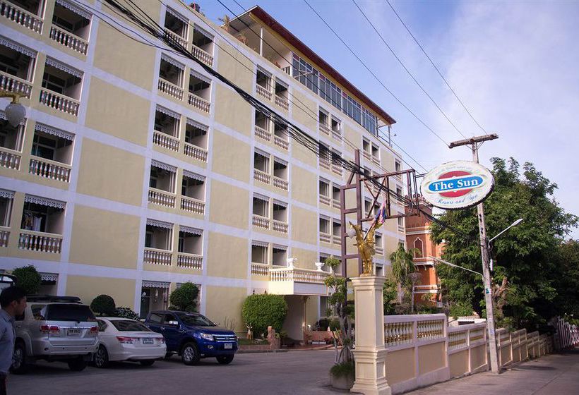 Hotel The Sun Resort & Spa 2