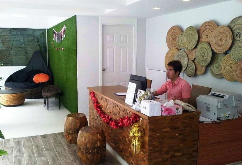 Hotel Nantra Chaweng Beach 14