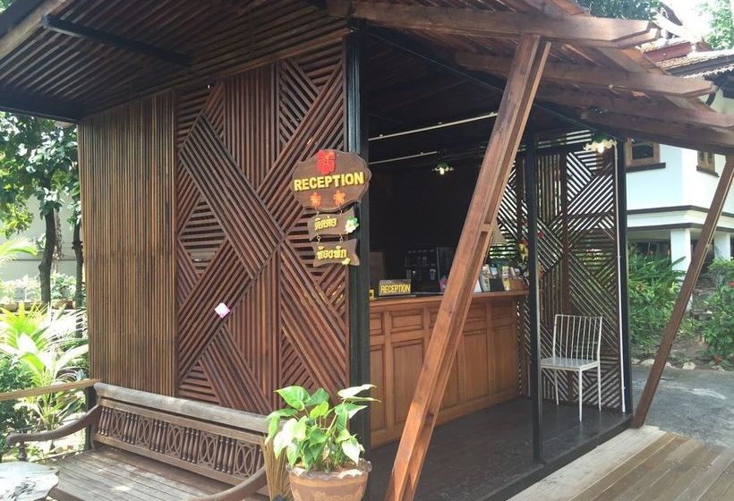 Hotel The Reaun Thai Village 5