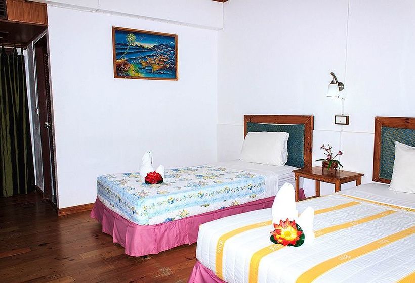 Hotel The Reaun Thai Village 7