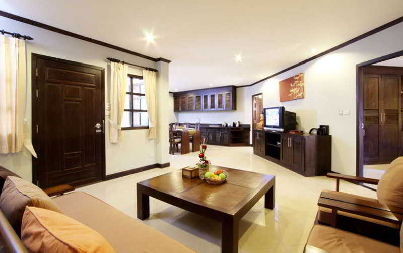 Hotel Naiya Buree Resort at Nai Harn Beach 3