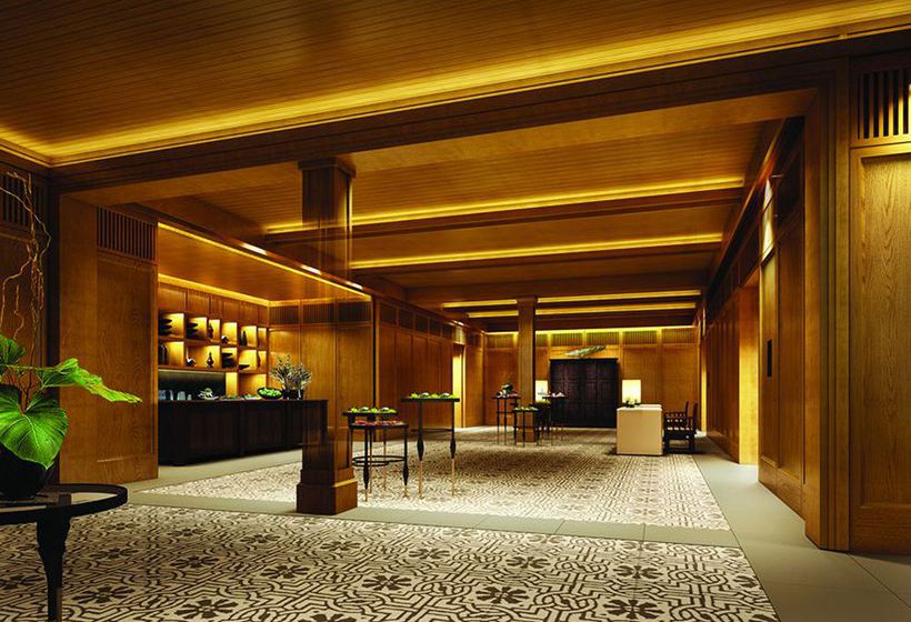 Outrigger Laguna Phuket Beach Resort