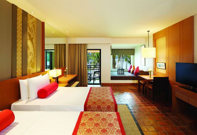 Outrigger Laguna Phuket Beach Resort 14