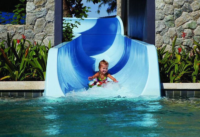 Outrigger Laguna Phuket Beach Resort 9