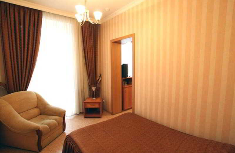 Hotel Juschny Ural 9