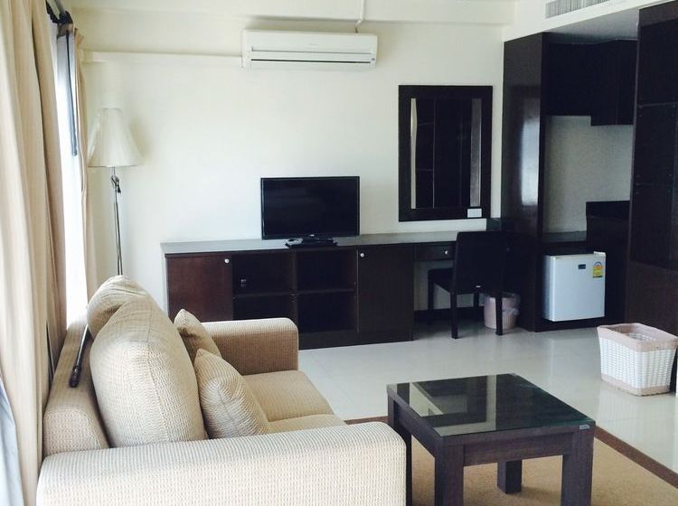 Hotel Enjoy's Beach House 19