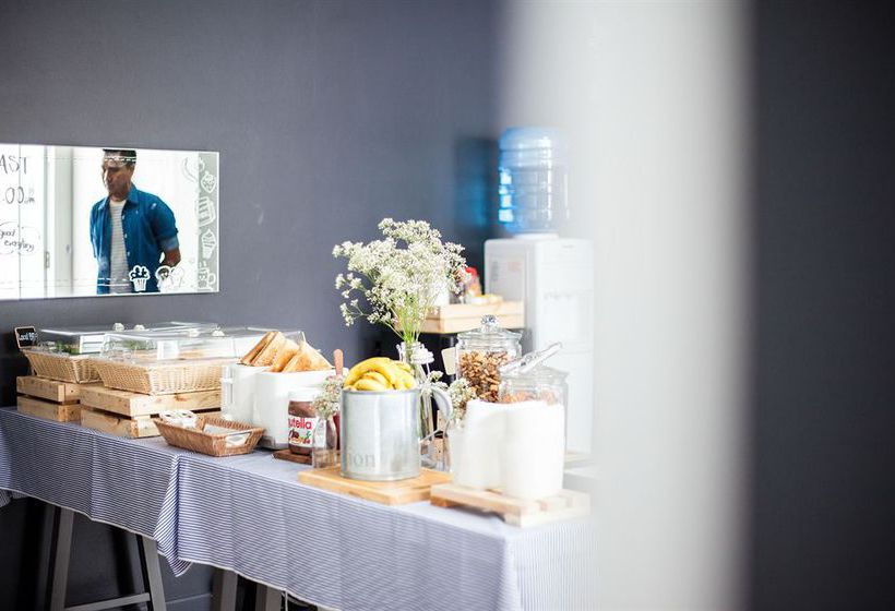 Hostel Blu Monkey Phuket Baan Samkong 6