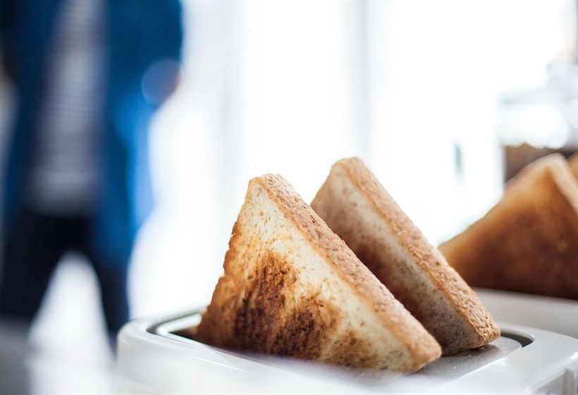 Hostel Blu Monkey Phuket Baan Samkong 7