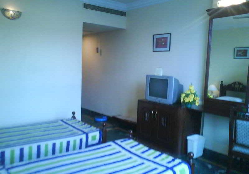 Hotel Athithi Inn 2