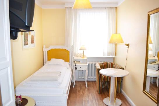 Pension Am Kurpark 7