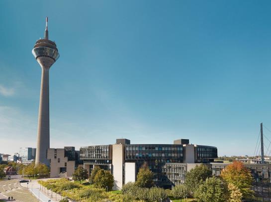 The Red Dusseldorf Renania del Norte Westfalia